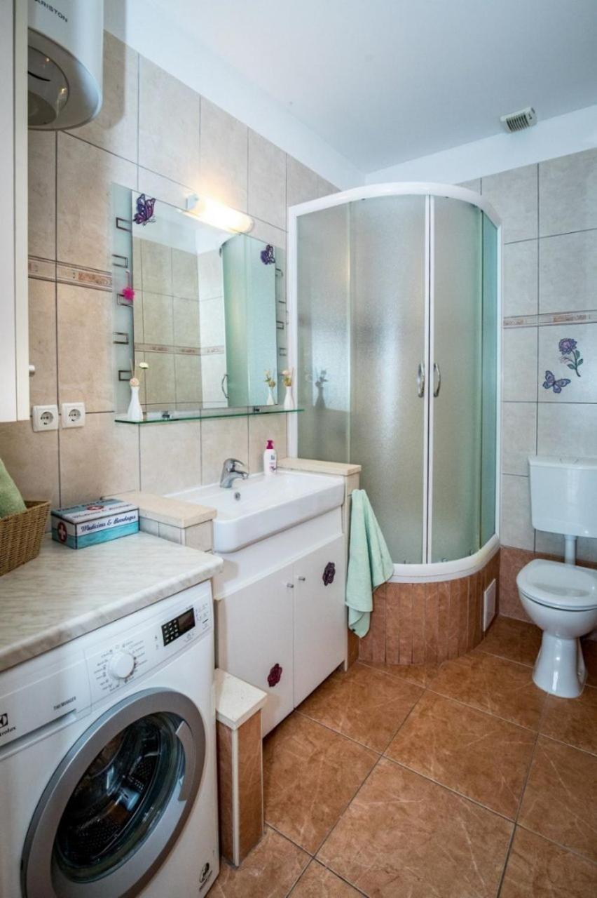 Apartment Damir Tučepi Buitenkant foto
