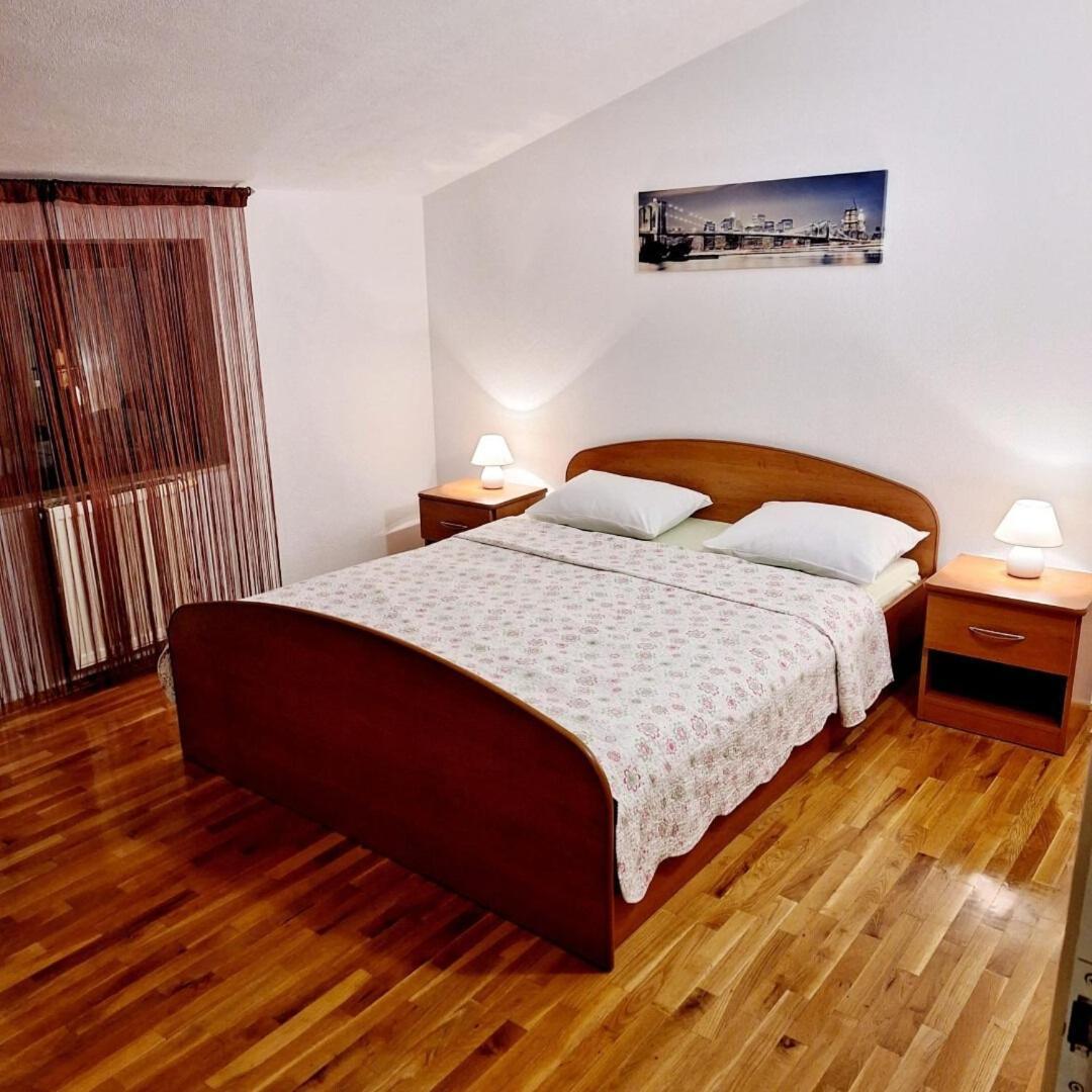 Apartment Damir Tučepi Buitenkant foto