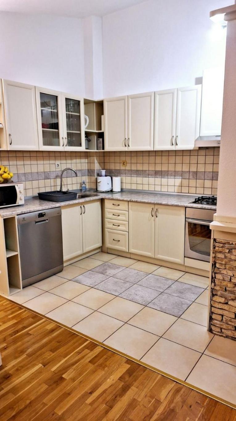 Apartment Damir Tučepi Buitenkant foto